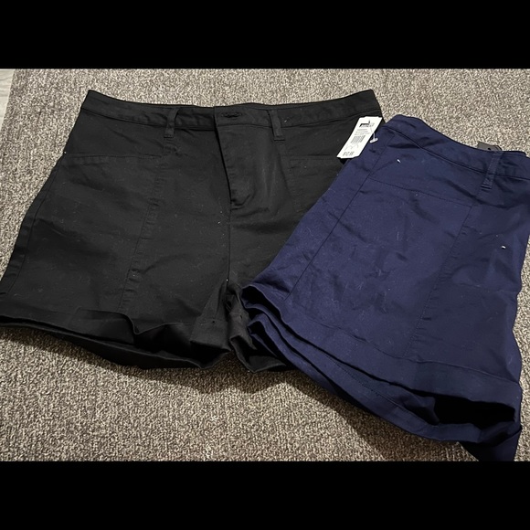 Junior shorts - Picture 2 of 4